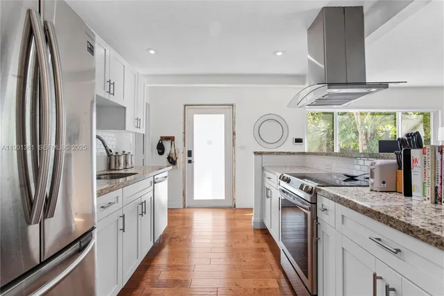 $699,000 | 3343 Franklin Avenue, Miami, FL 33133