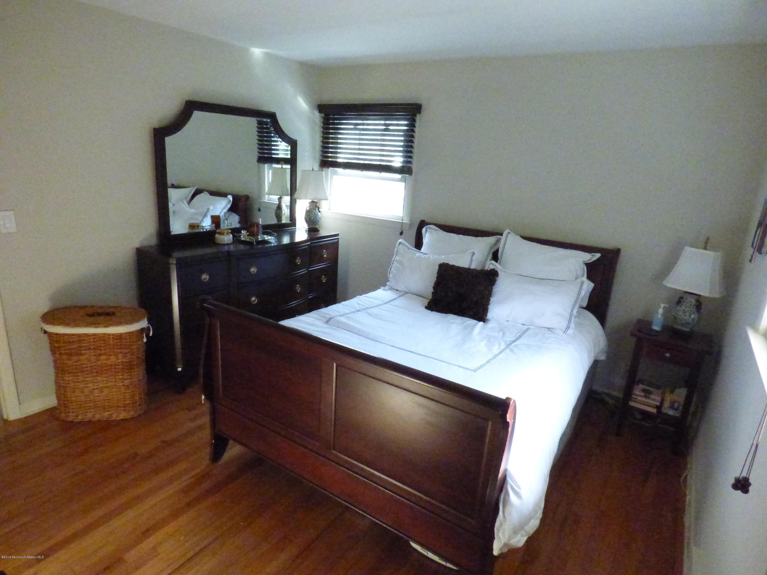 501 Couse Road Neptune Township, NJ 07753 - Photo 15 of 32 P1000988
