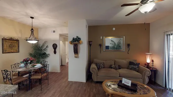$1,285 | 16682 North West-Point Parkway, Unit 1, Surprise, AZ 85374