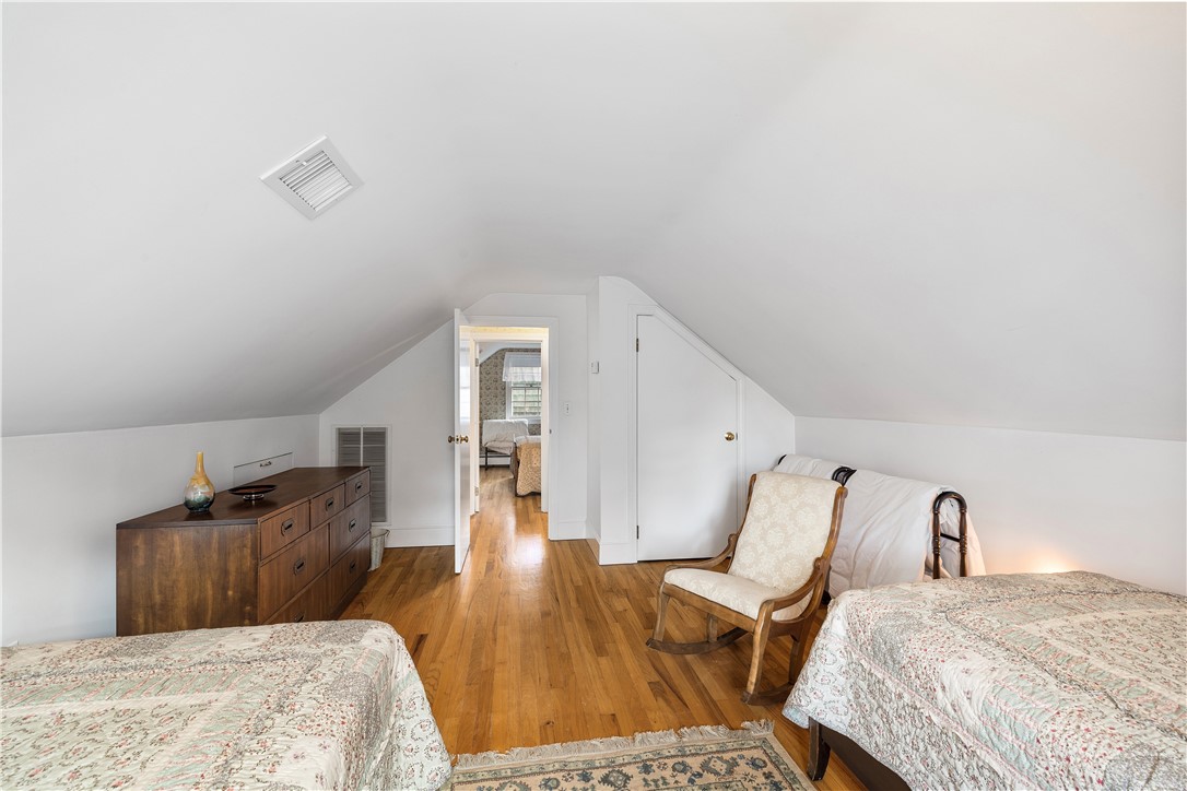 25 Carey Lane Little Compton, RI 02837 - Photo 24 of 49 2nd Level Larger Bedroom