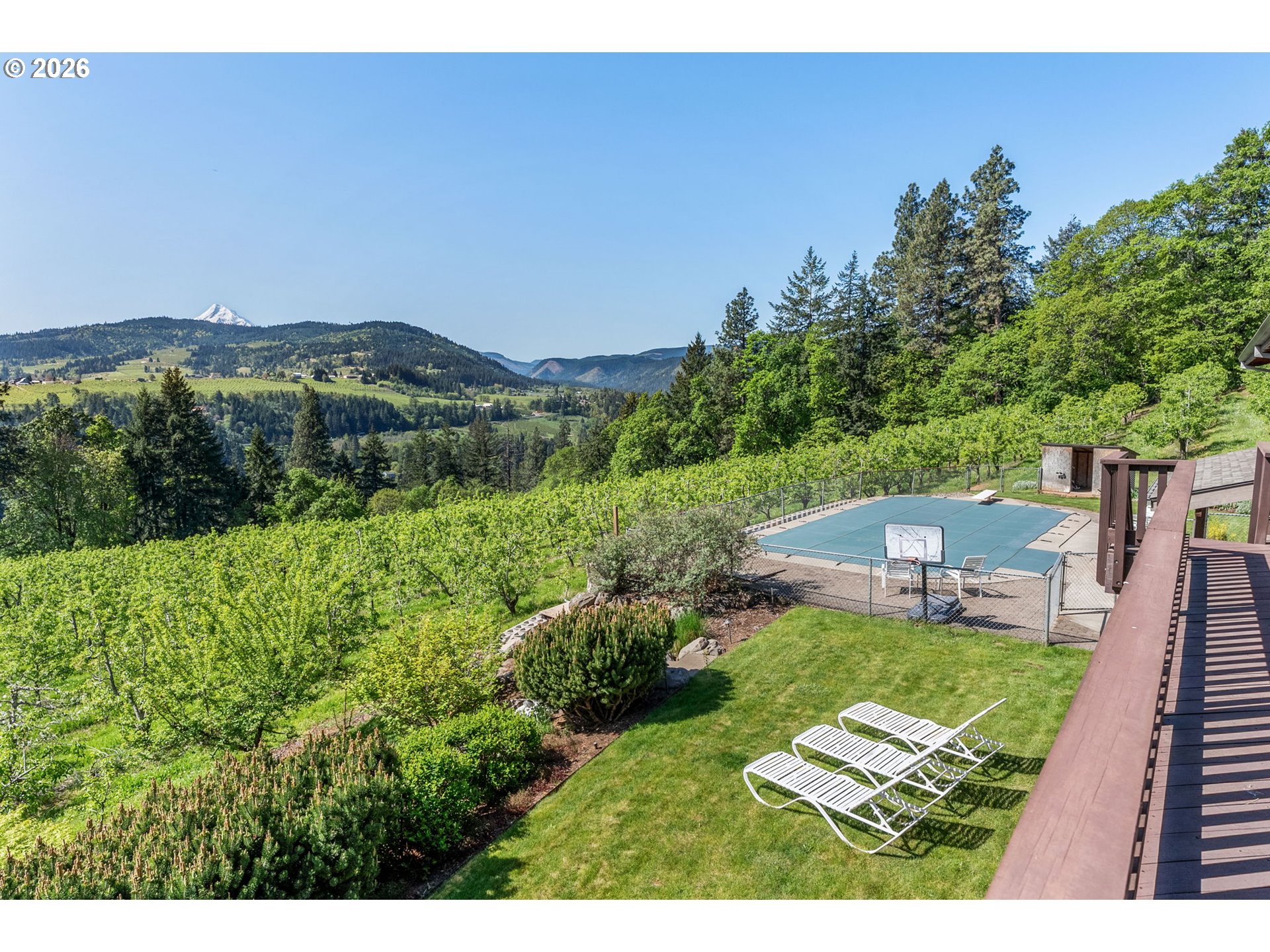 2250 Riverdale Road Hood River, OR 97031 - Photo 35 of 48