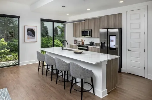 $2,200 | 10 Tower Street Northwest, Unit 140, Atlanta, GA 30363