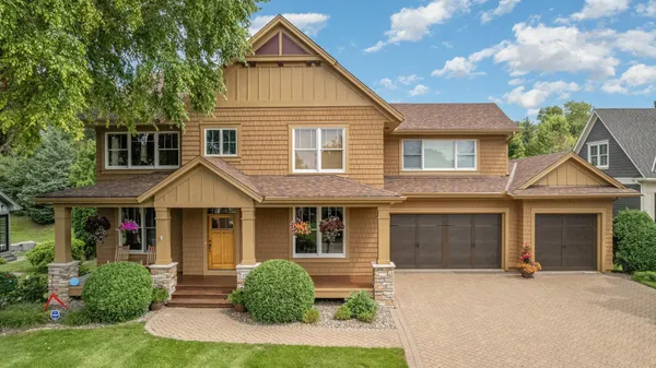 $1,395,000 | 1520 Bridgewater Road, Golden Valley, MN 55422