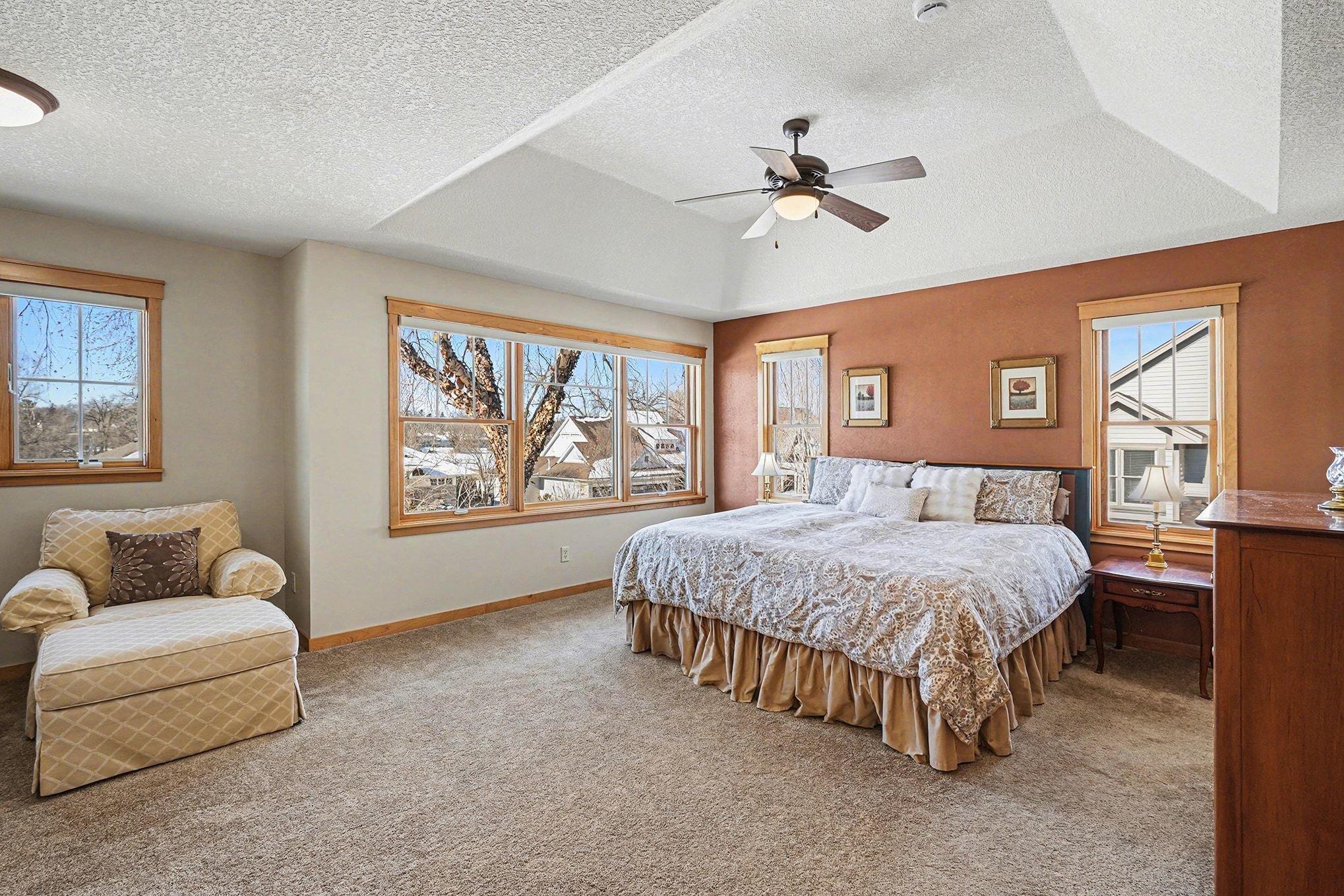 1520 Bridgewater Road Golden Valley, MN 55422 - Photo 23 of 54