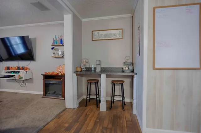 $324,999 | 371 County Road 146, Hallettsville, TX 77964