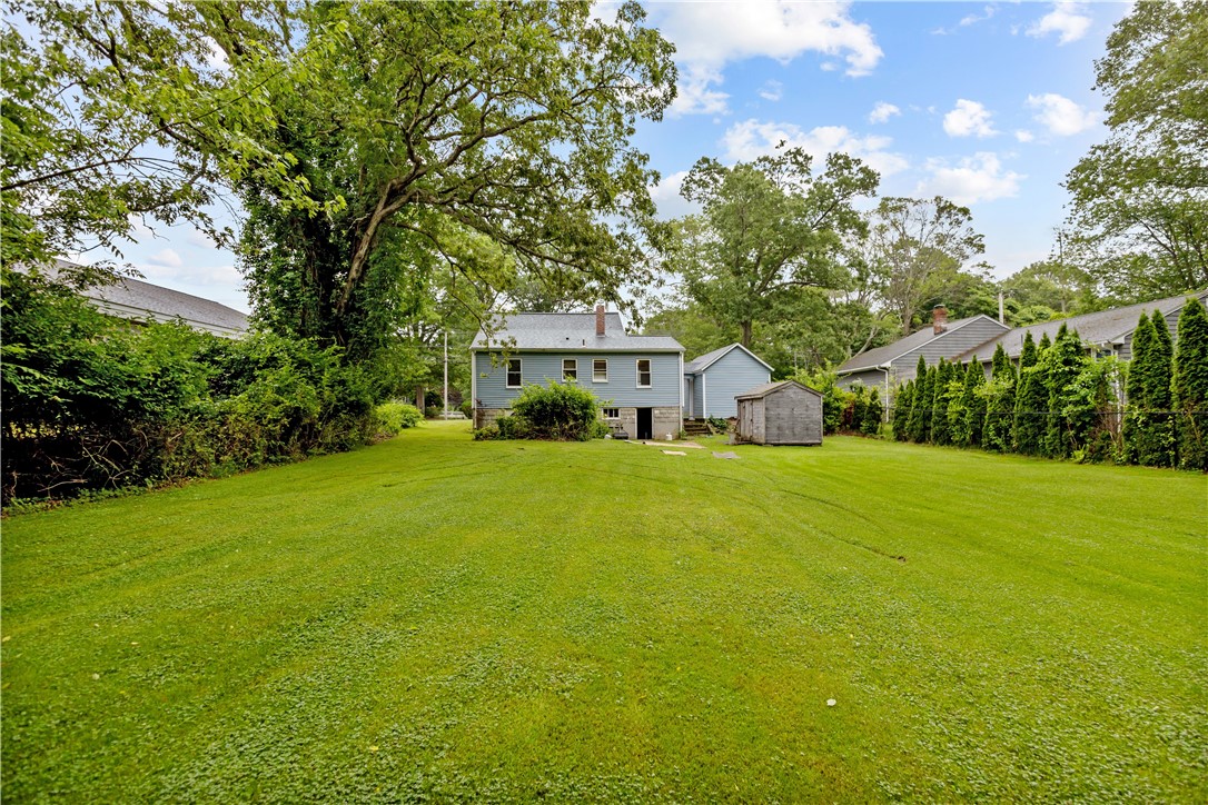 292 Sowams Road Barrington, RI 02806 - Photo 4 of 6