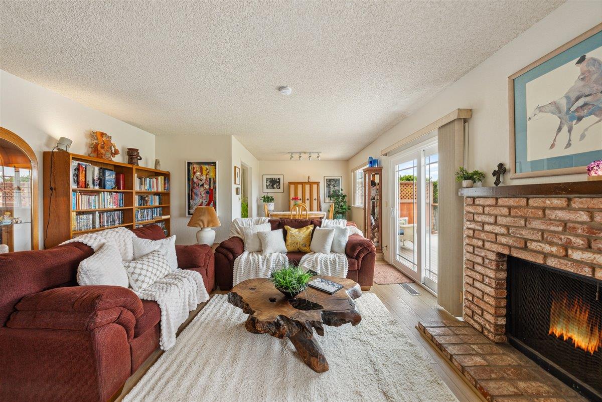 3127 Lake Drive Marina, CA 93933 - Photo 12 of 52