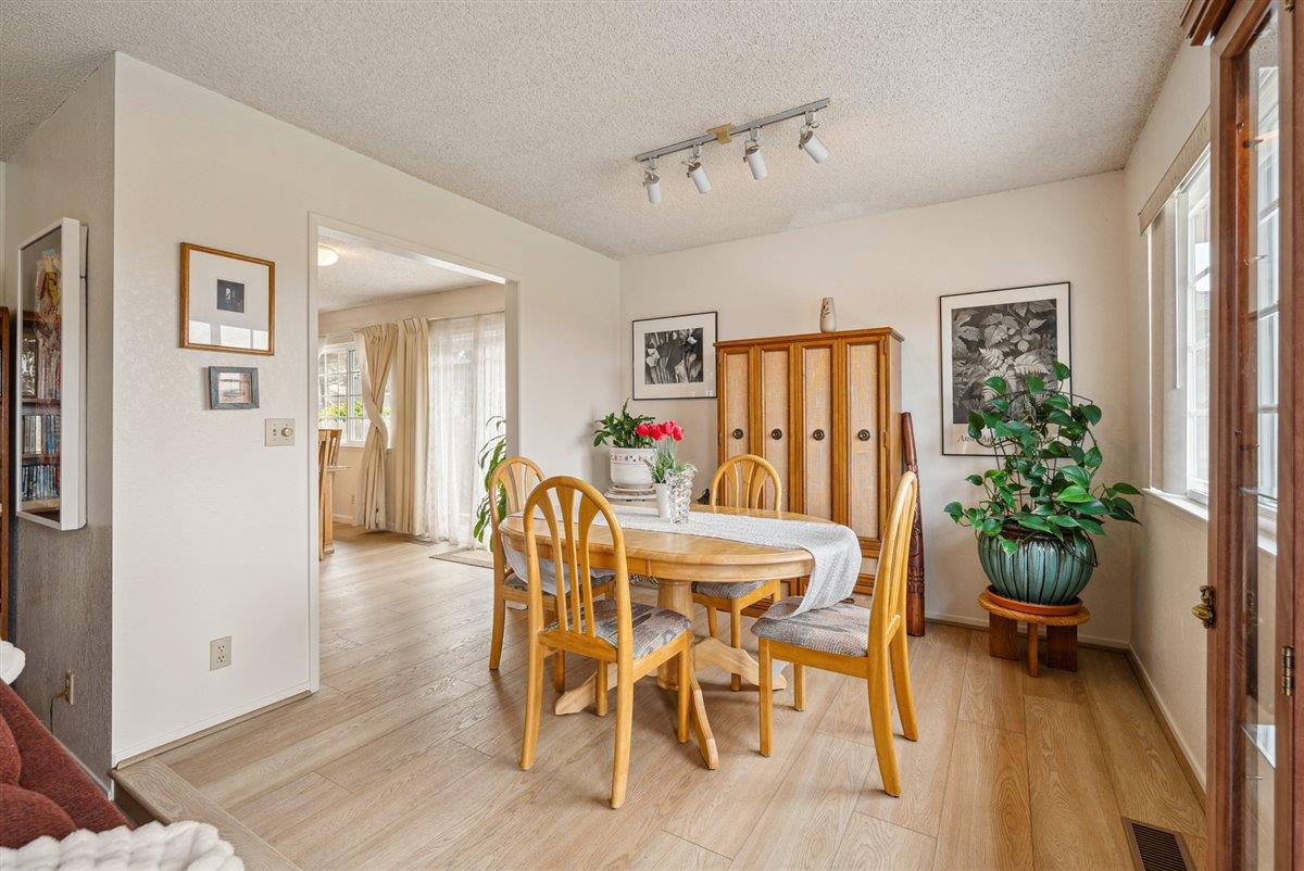 3127 Lake Drive Marina, CA 93933 - Photo 13 of 52