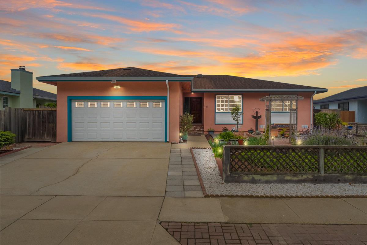 3127 Lake Drive Marina, CA 93933 - Photo 2 of 52