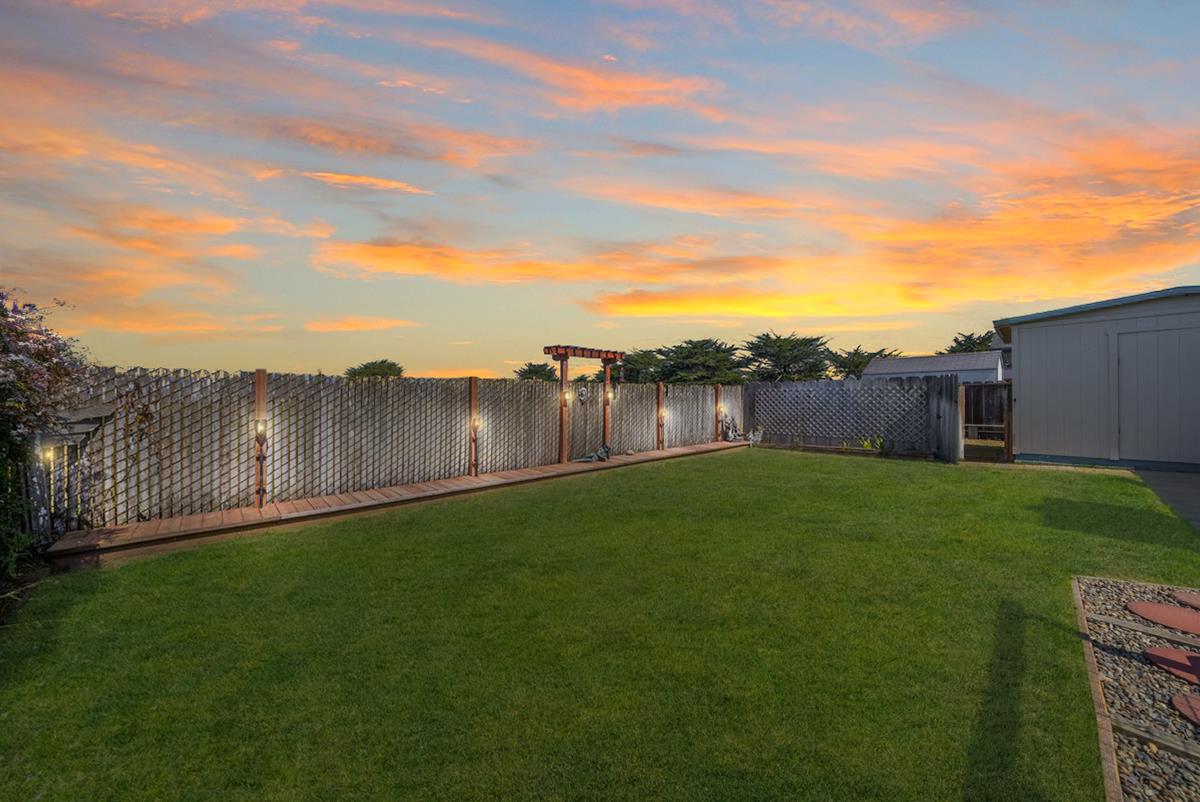 3127 Lake Drive Marina, CA 93933 - Photo 37 of 52