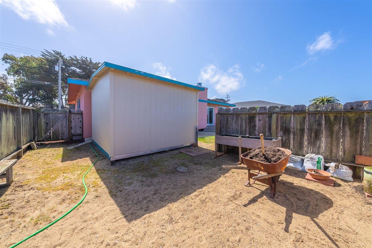 3127 Lake Drive Marina, CA 93933 - Photo 44 of 52