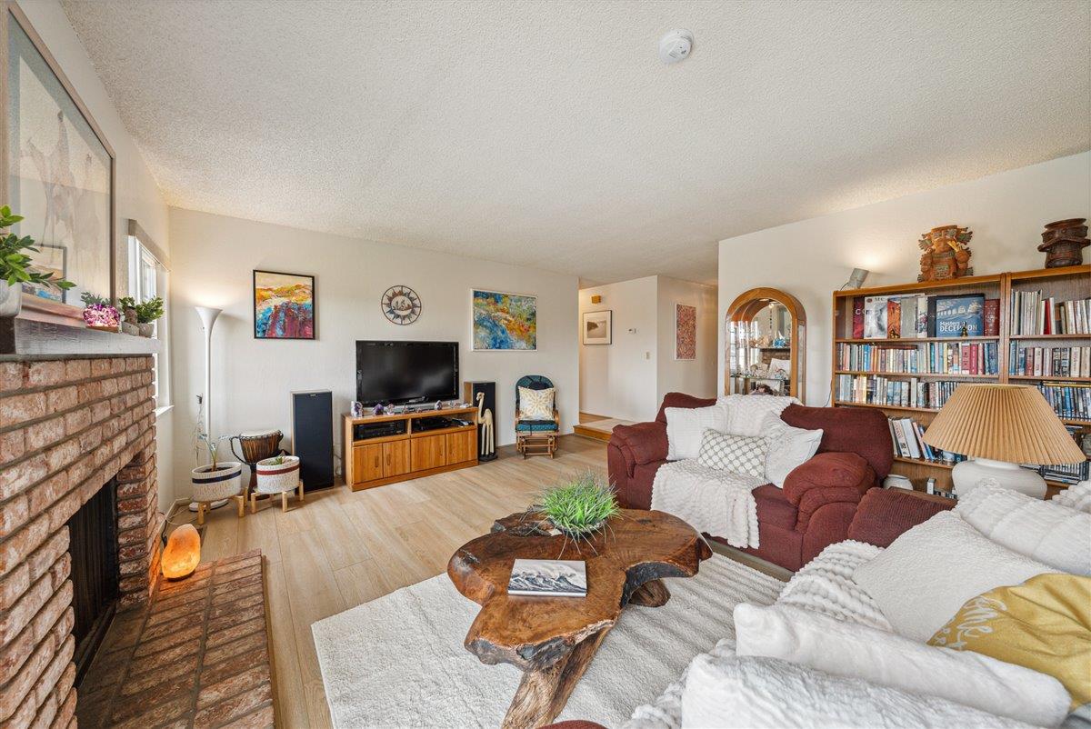 3127 Lake Drive Marina, CA 93933 - Photo 10 of 52