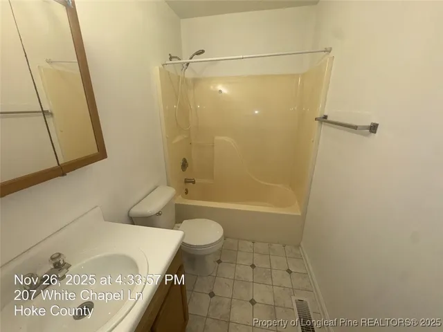 $1,500 | 207 Whitechapel Lane, Raeford, NC 28376