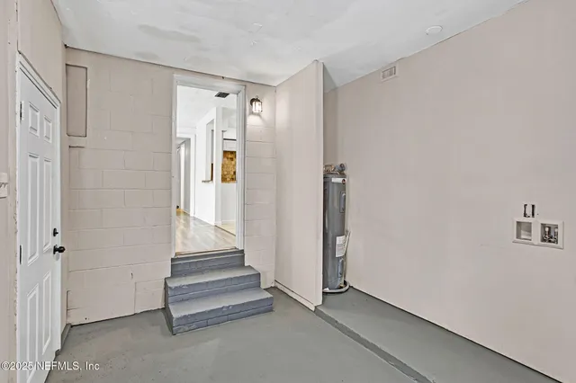 $214,900 | 6453 Burgundy Road South, Jacksonville, FL 32210