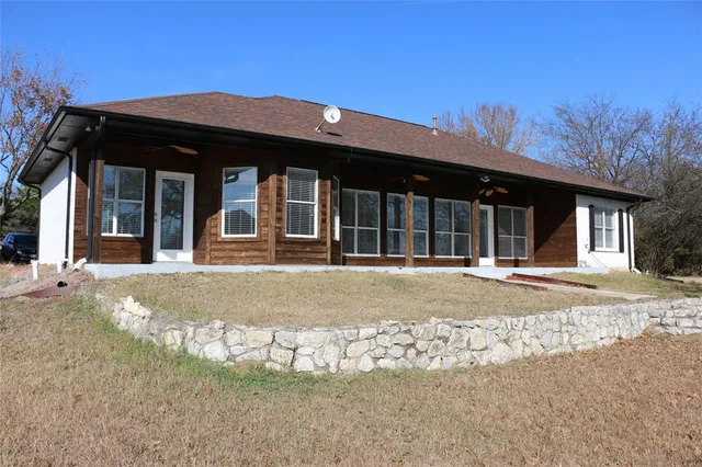 $2,845 | 2858 Waters Edge, Quinlan, TX 75474