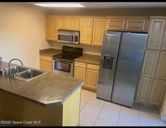 $2,200 | 8710 Hibiscus Court, Cape Canaveral, FL 32920
