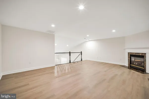 $384,900 | 13675 Philmont Avenue, Unit 4, Philadelphia, PA 19116