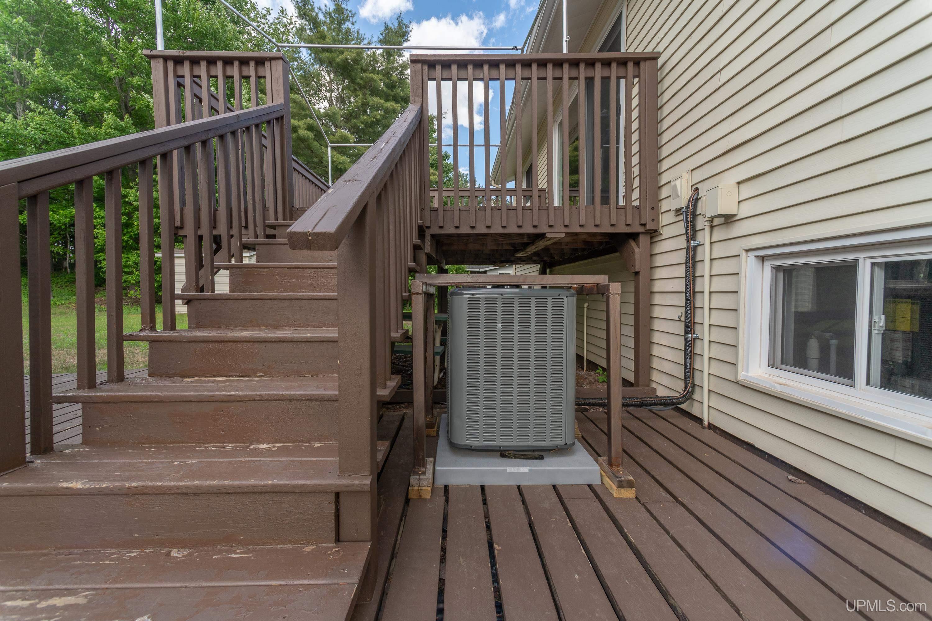 204 Ford Road Marquette, MI 49855 - Photo 31 of 47