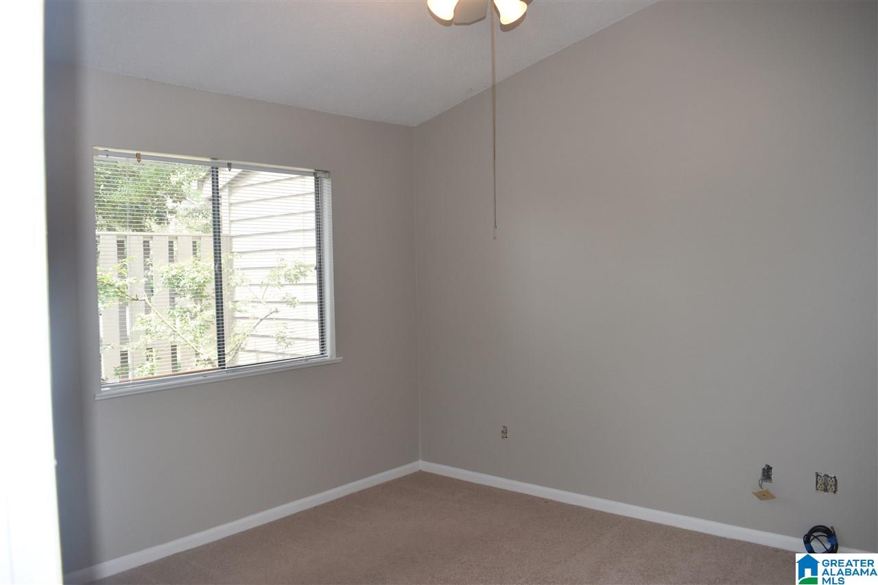 3806 Windhover, Unit 3 Birmingham, AL 35216 - Photo 3 of 28