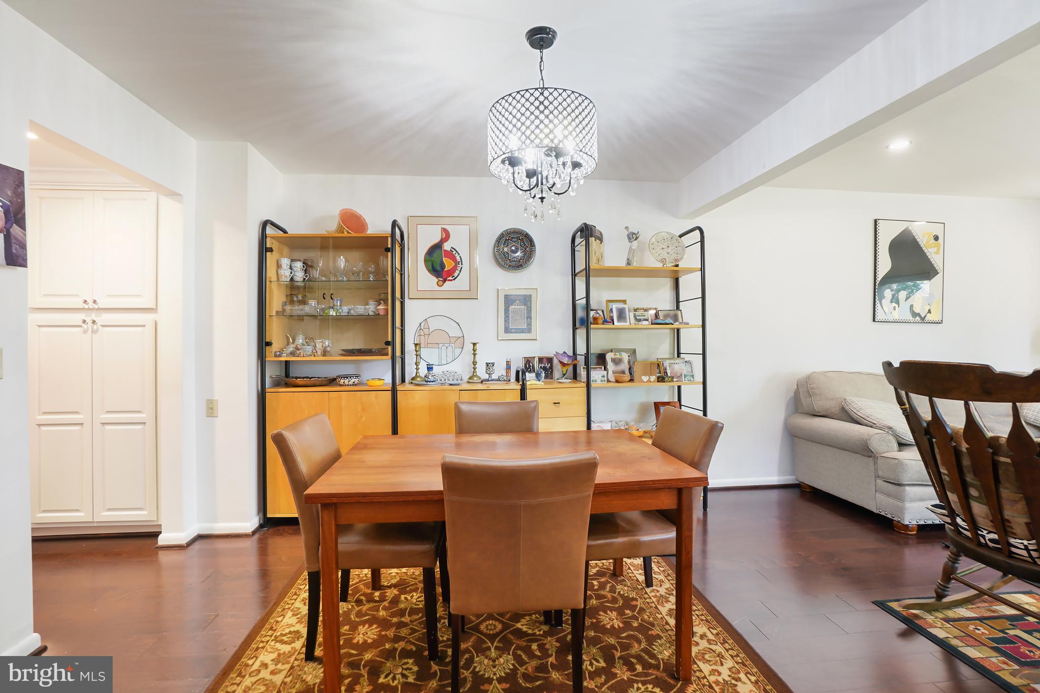 3420 Chiswick Court, Unit 46F Silver Spring, MD 20906 - Photo 29 of 44 Dining