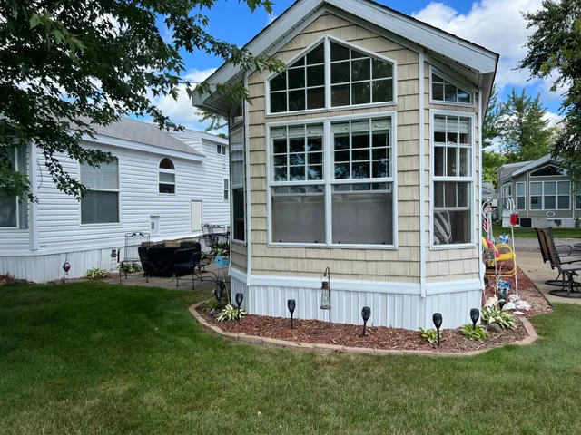 $119,900 | 46019 State Highway 47, Unit 5, Isle, MN 56342