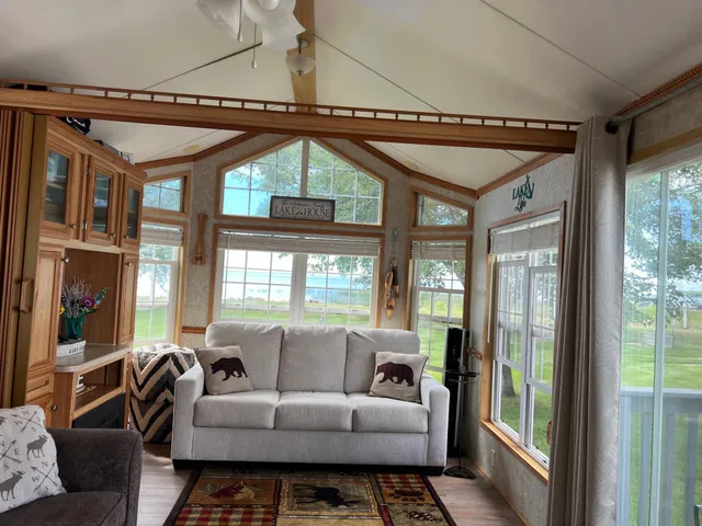 $119,900 | 46019 State Highway 47, Unit 5, Isle, MN 56342