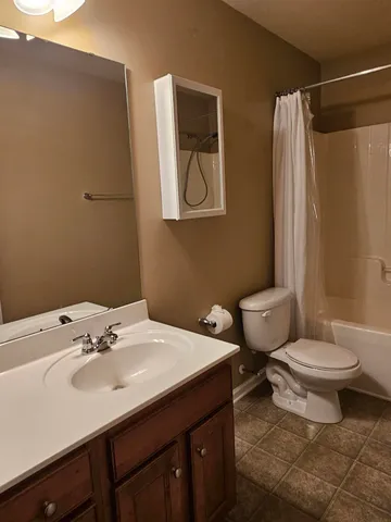 $2,050 | 1227 Briar Rose Lane, Ladson, SC 29456