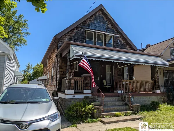 $99,900 | 28 Oschawa Avenue, West Seneca, NY 14210