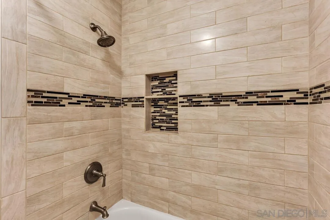 14930 Eastvale Road Poway, CA 92064 - Photo 27 of 60