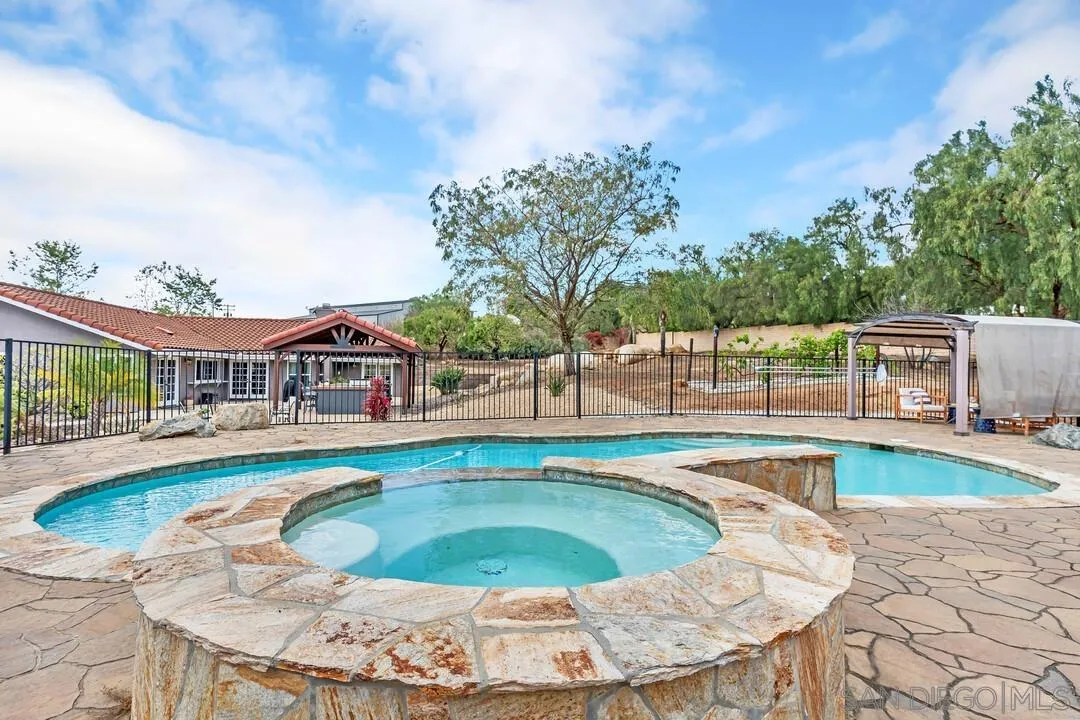 14930 Eastvale Road Poway, CA 92064 - Photo 46 of 60