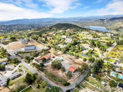 $1,899,000 | 14930 Eastvale Road, Poway, CA 92064