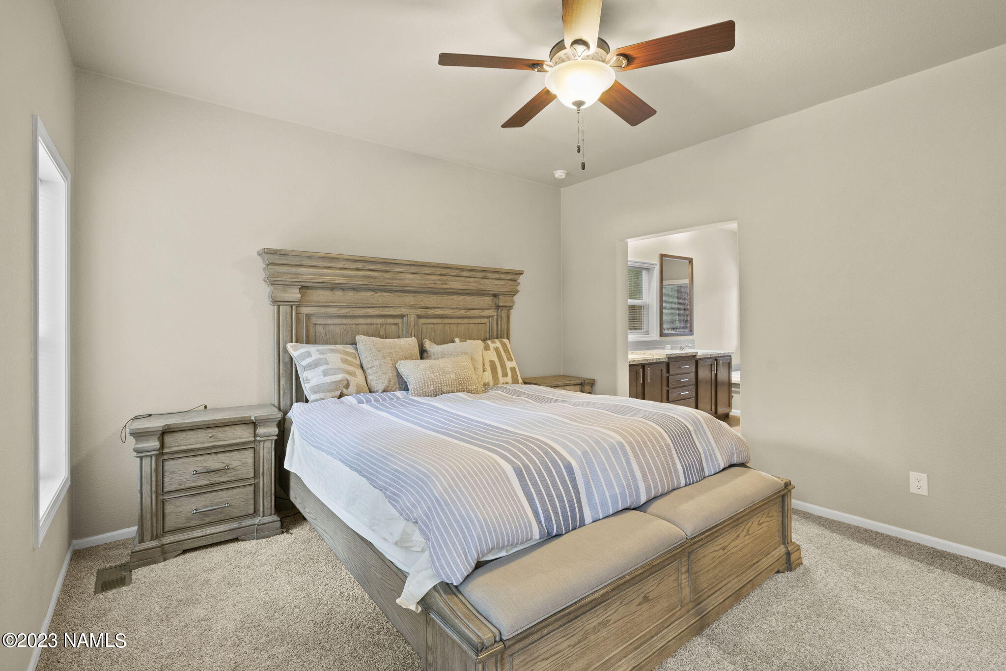 12642 South Park Road Parks, AZ 86018 - Photo 11 of 32 Primary Bedroom