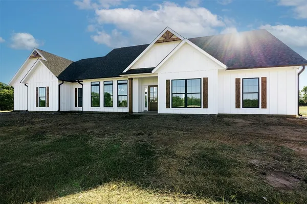 $3,000 | 12501 Farm To Market 1486, Richards, TX 77873