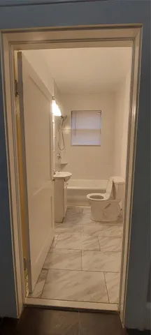 $1,600 | 3717 Audubon Place, Unit 1, Houston, TX 77006