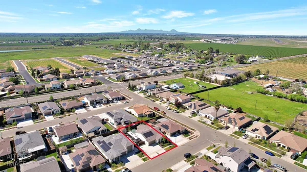 $479,900 | 4168 Sir Barton Drive, Olivehurst, CA 95961