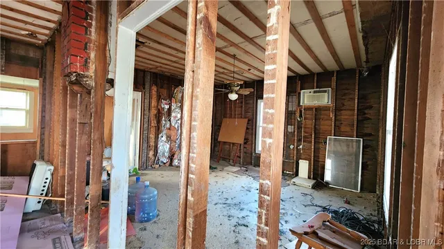 $239,000 | 501 North Monroe Street, Versailles, MO 65084