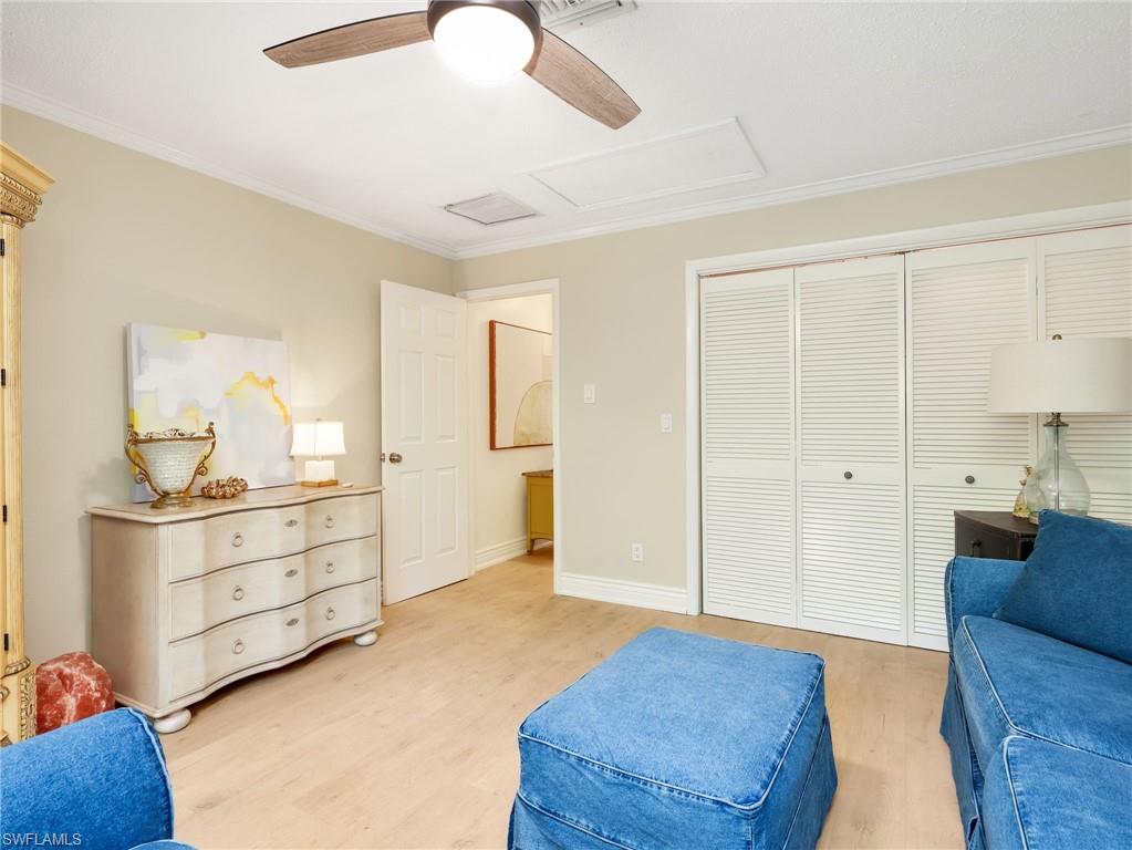 1201 Solana Road, Unit 7 Naples, FL 34103 - Photo 20 of 34