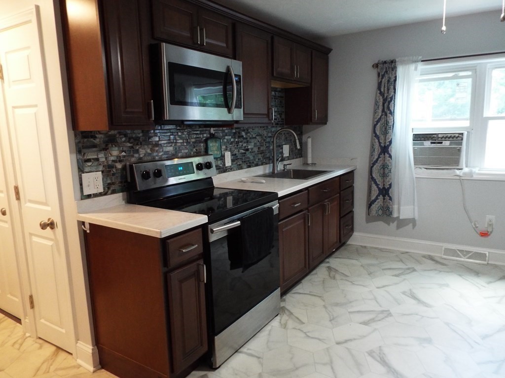 10 Vecchia Street, Unit D Webster, MA 01570 - Photo 2 of 9
