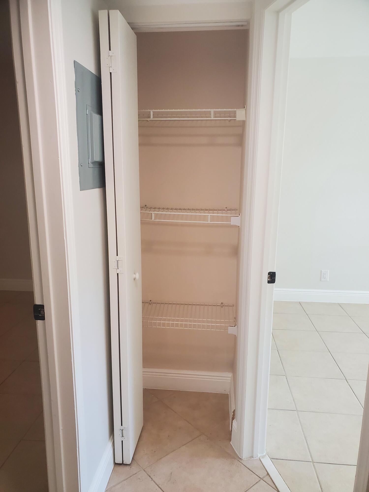 313 Southwest 1st Court, Unit L4 Pompano Beach, FL 33060 - Photo 15 of 17 20251124_124148