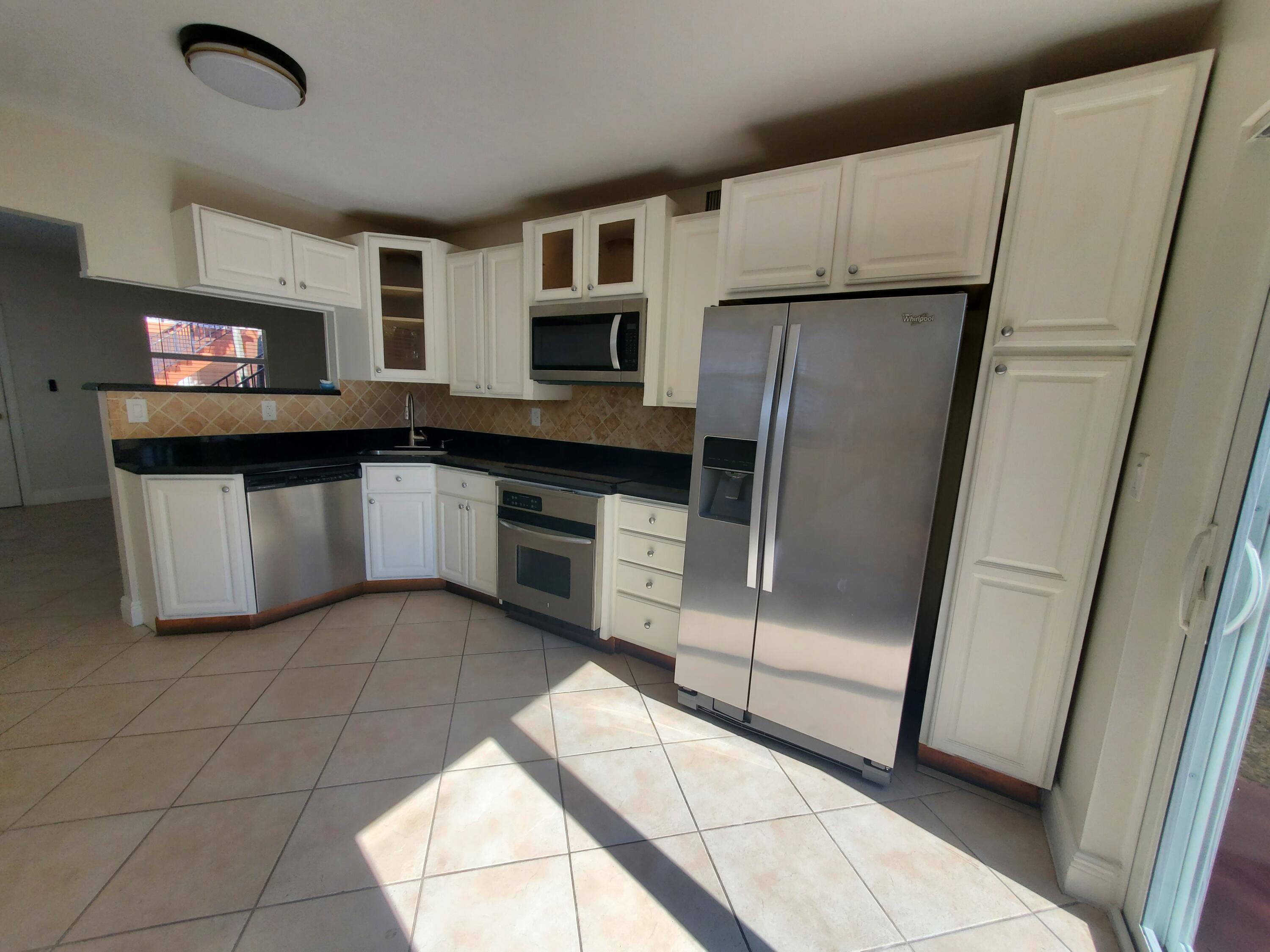 313 Southwest 1st Court, Unit L4 Pompano Beach, FL 33060 - Photo 4 of 17 20251124_124533