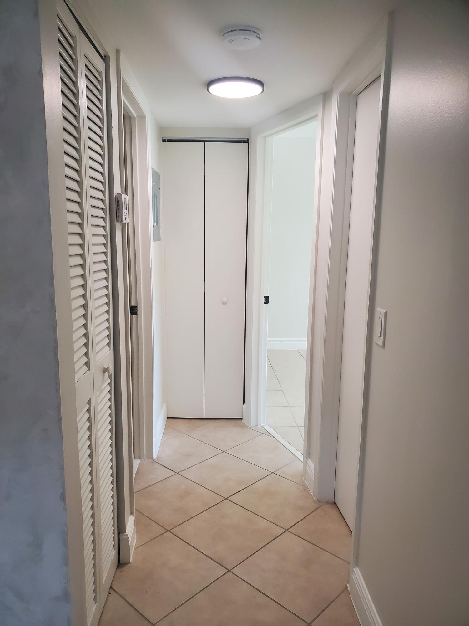 313 Southwest 1st Court, Unit L4 Pompano Beach, FL 33060 - Photo 7 of 17 20251124_124116