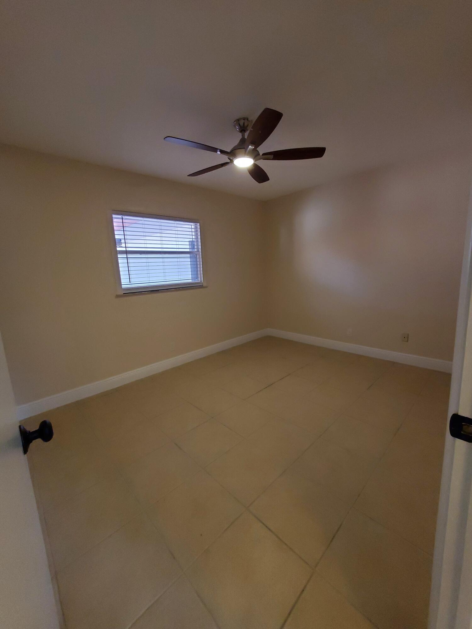 313 Southwest 1st Court, Unit L4 Pompano Beach, FL 33060 - Photo 10 of 17 20230521_101920