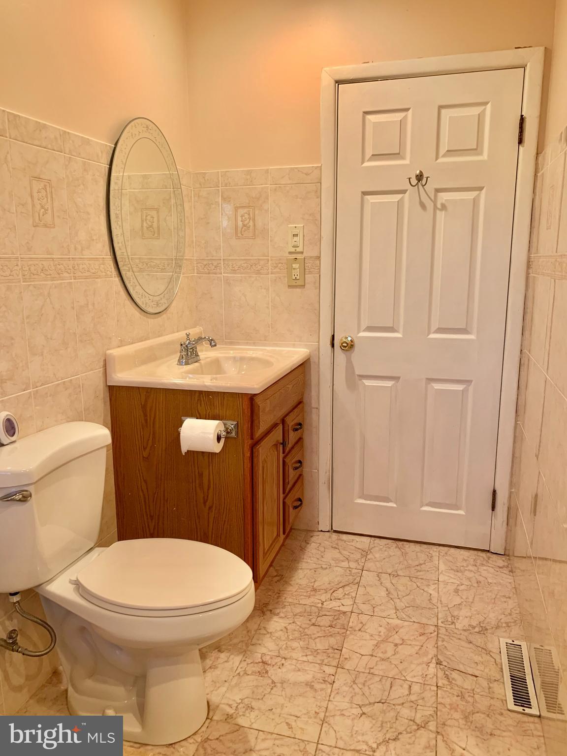 65 Greenvale Road Cherry Hill, NJ 08034 - Photo 14 of 24 bath room