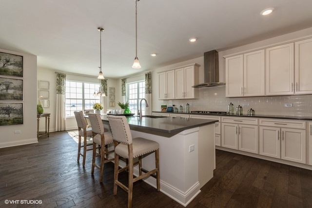 3619 Eldorado Road Elgin, IL 60124 - Photo 5 of 14 Gallery Image 5