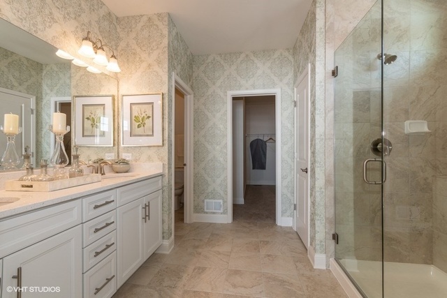 3619 Eldorado Road Elgin, IL 60124 - Photo 7 of 14 Gallery Image 7