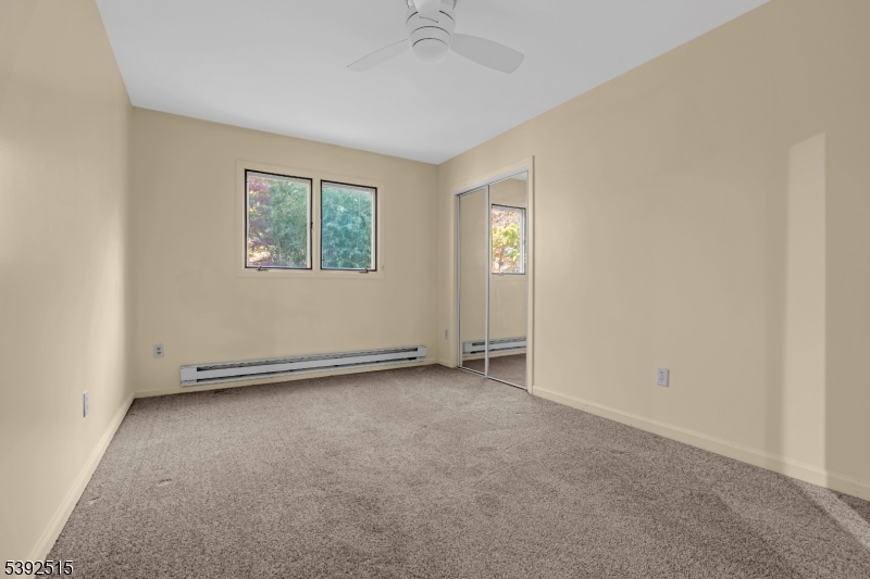 2 Oneida Avenue Hopatcong, NJ 07843 - Photo 23 of 48