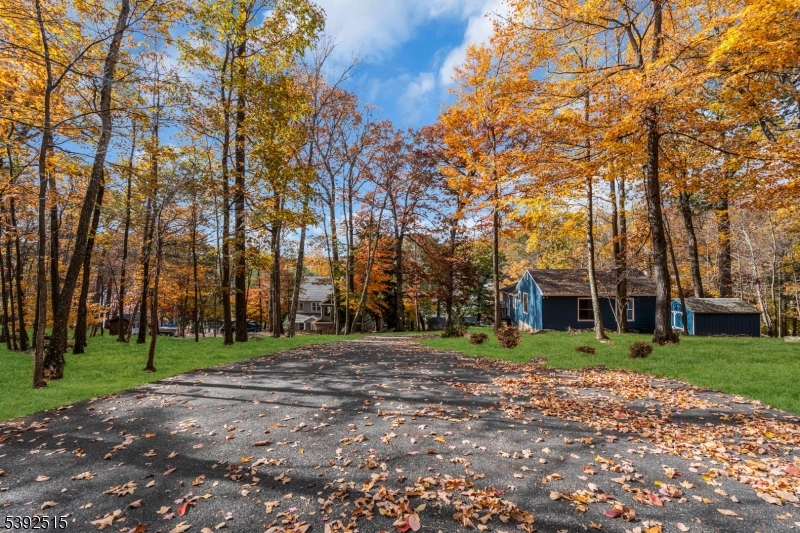 2 Oneida Avenue Hopatcong, NJ 07843 - Photo 42 of 48