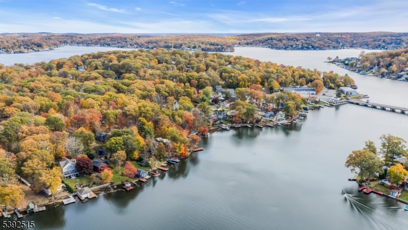 2 Oneida Avenue Hopatcong, NJ 07843 - Photo 44 of 48