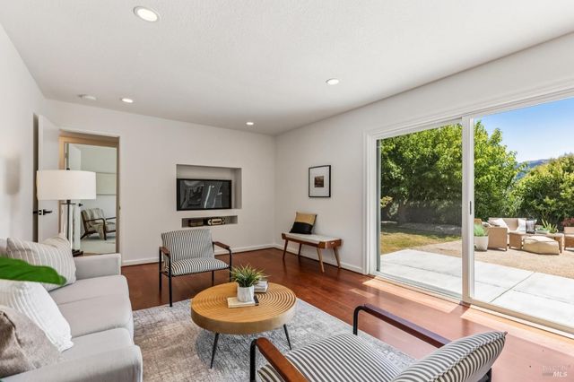 $1,195,000 | 159 Michele Circle, Novato, CA 94947