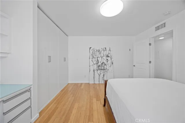 $515,000 | 14960 Victory Boulevard, Unit 102, Van Nuys, CA 91411